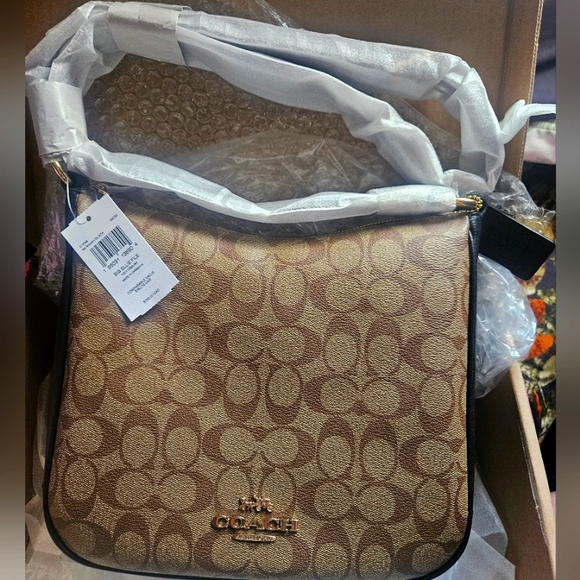 Coach Purse - Picture 1 of 3